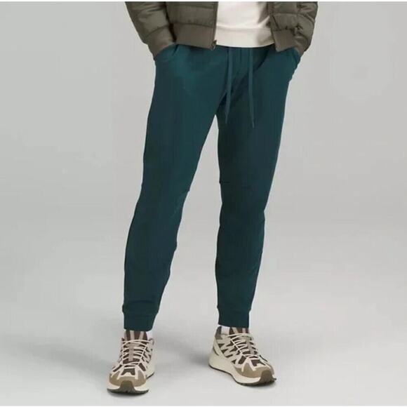 LULULEMON Men's City Sweat Jogger Pants in Green Jasper, Size Medium - Picture 1 of 15